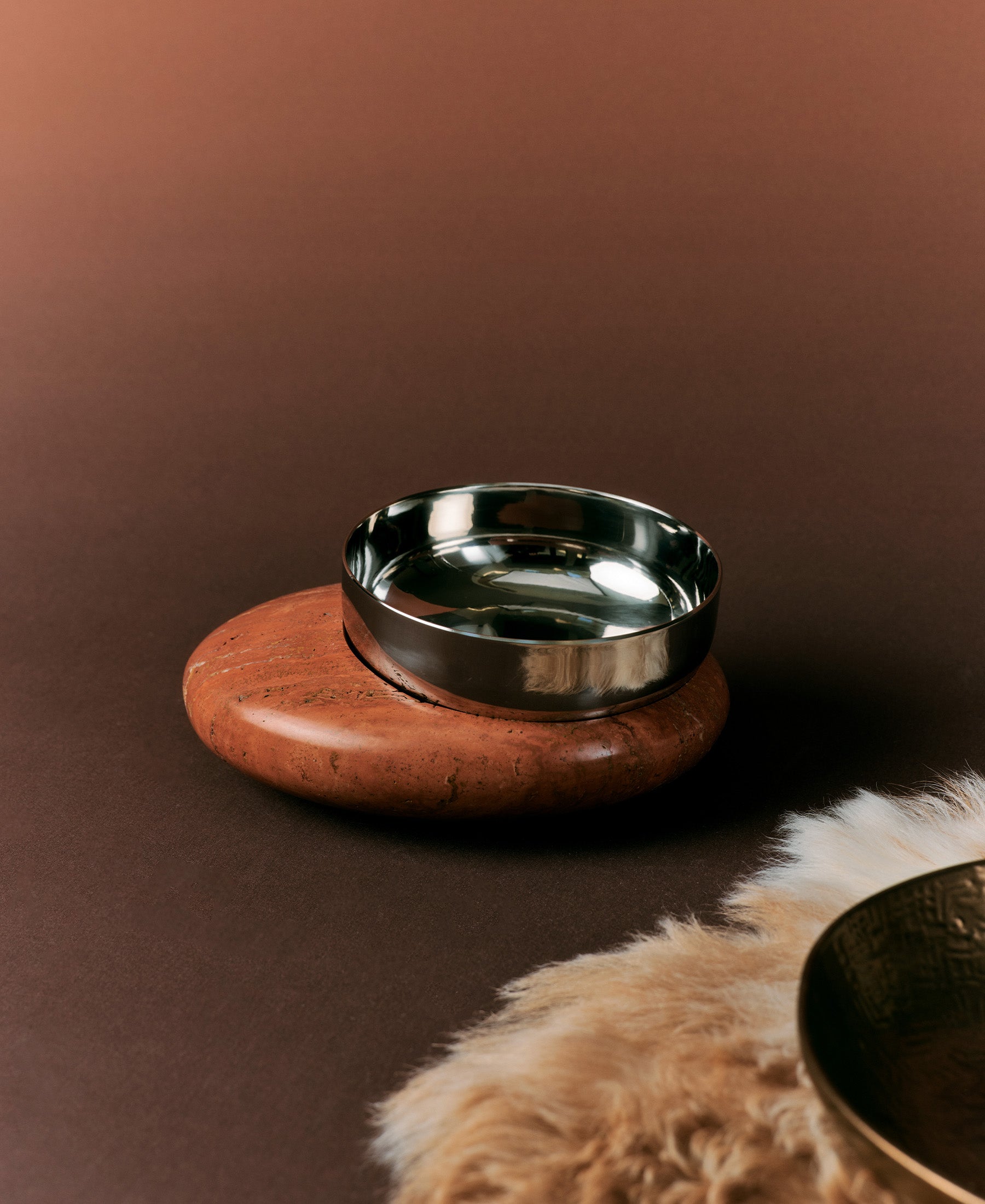 PEBBLE - Red Travertine(Limited Edition)