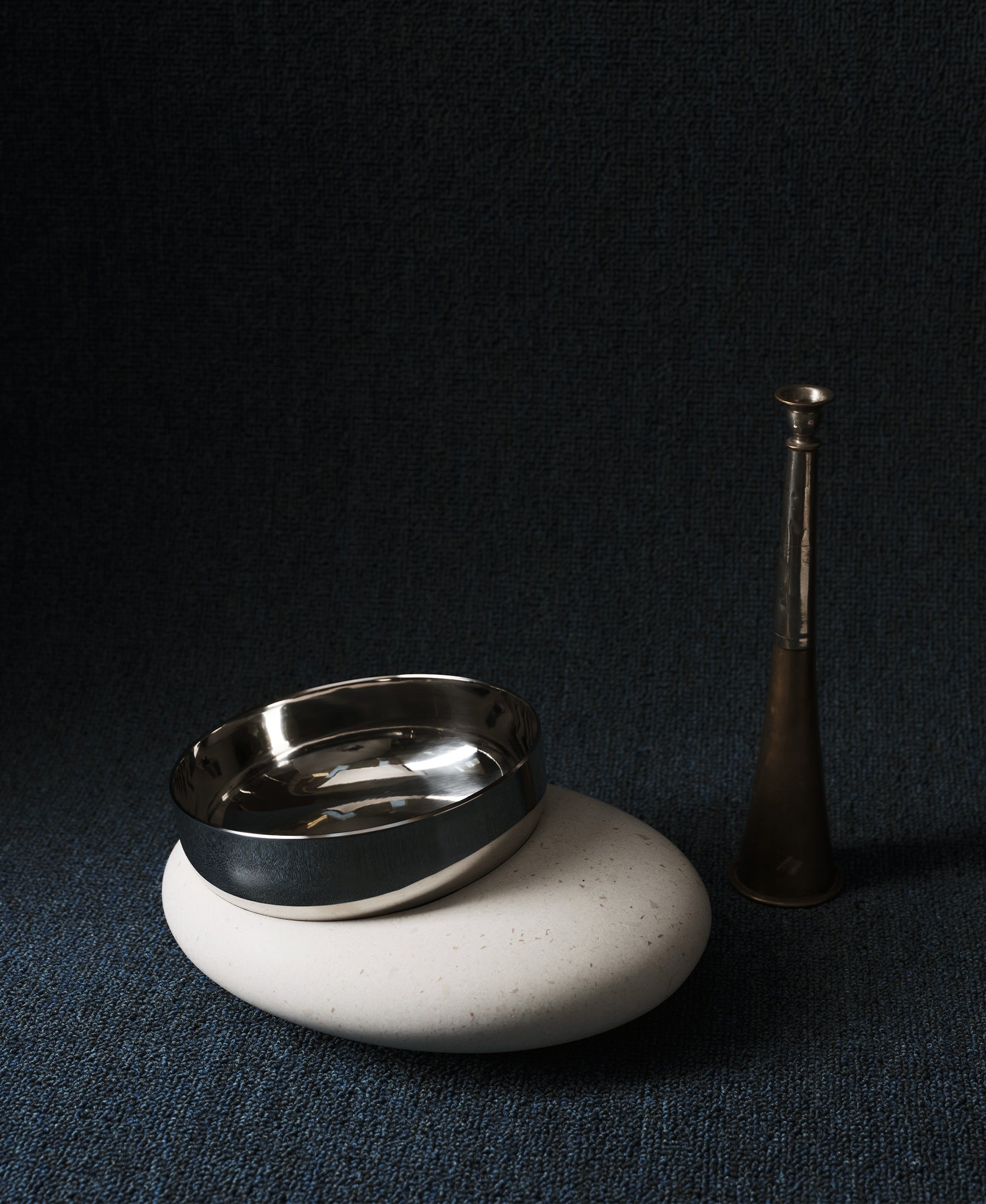 PEBBLE - Moonlight White